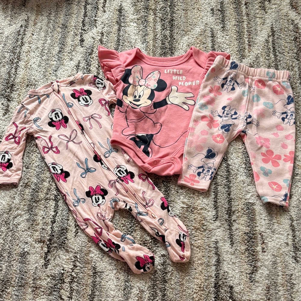 Disney Minnie Mouse